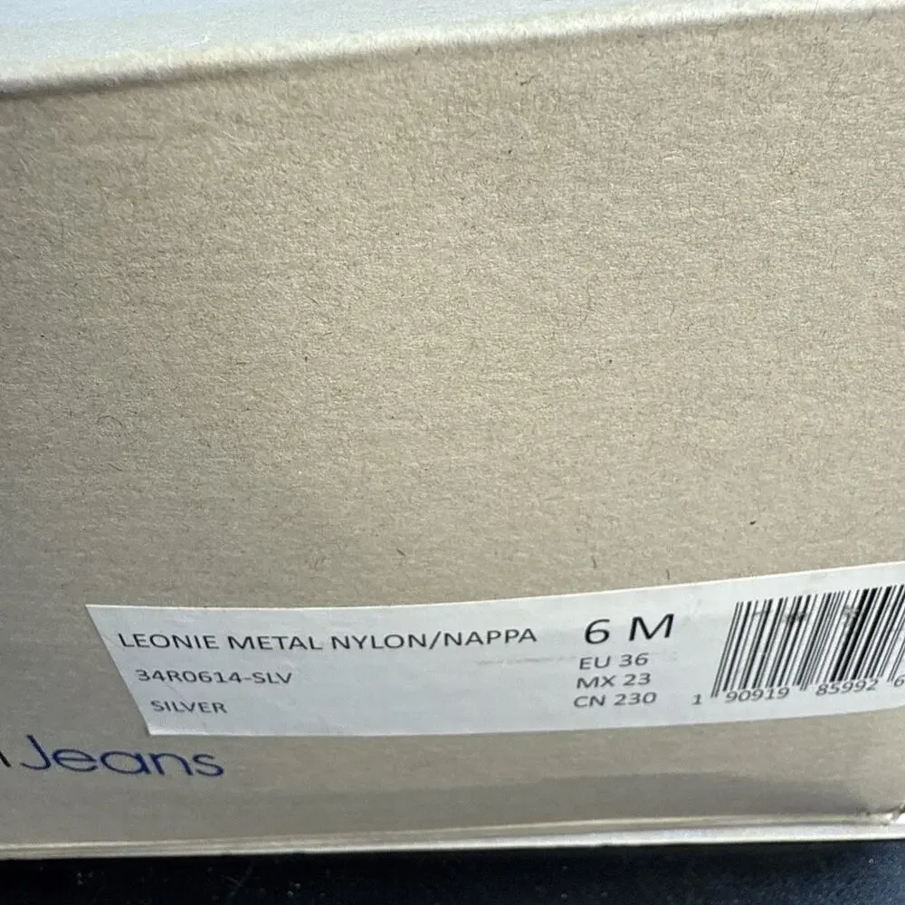 Calvin Klein Leonie Silver Winter Boots Women's‎ Size 6 M Ankle NIB - Picture 10 of 10